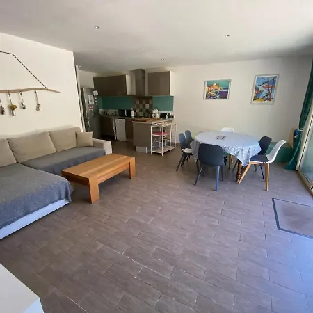 شقة Rez De Jardin 4-5 Pers Au Calme A 50 M De La Pietrosella